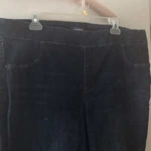 Old Navy denim rockstar size 20